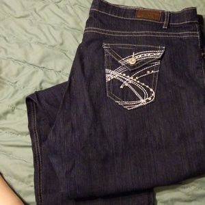 Jean's with bling pockets on back